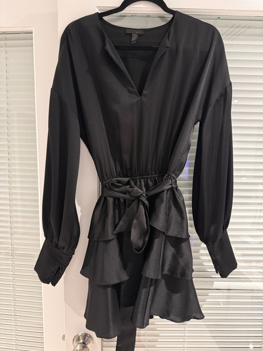 Aqua Black Long-Sleeve Ruffle Tie-Waist Dress Medium